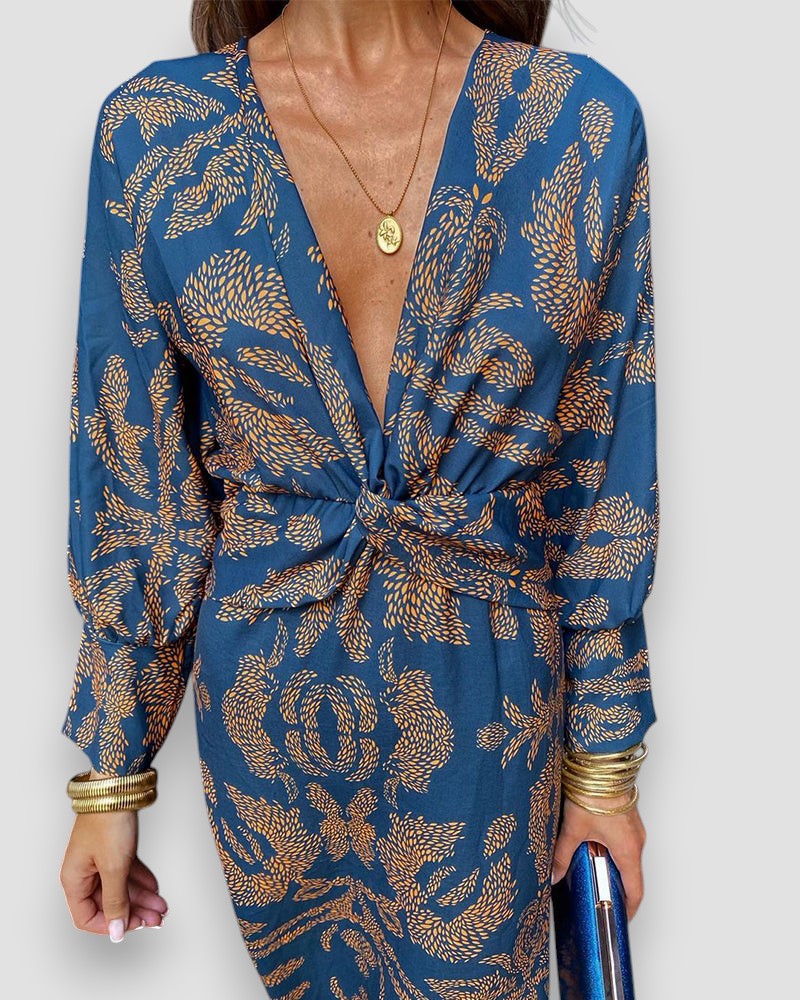 Elegante abito da donna a maniche lunghe