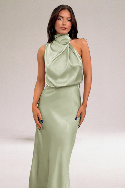 Abito con scollo a V in raso glamour