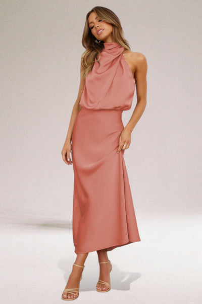 Abito con scollo a V in raso glamour