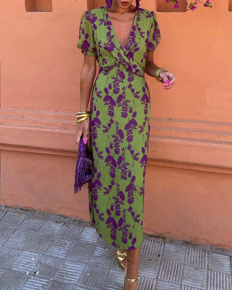 Larisa | Elegant Dress with Puff Sleeves