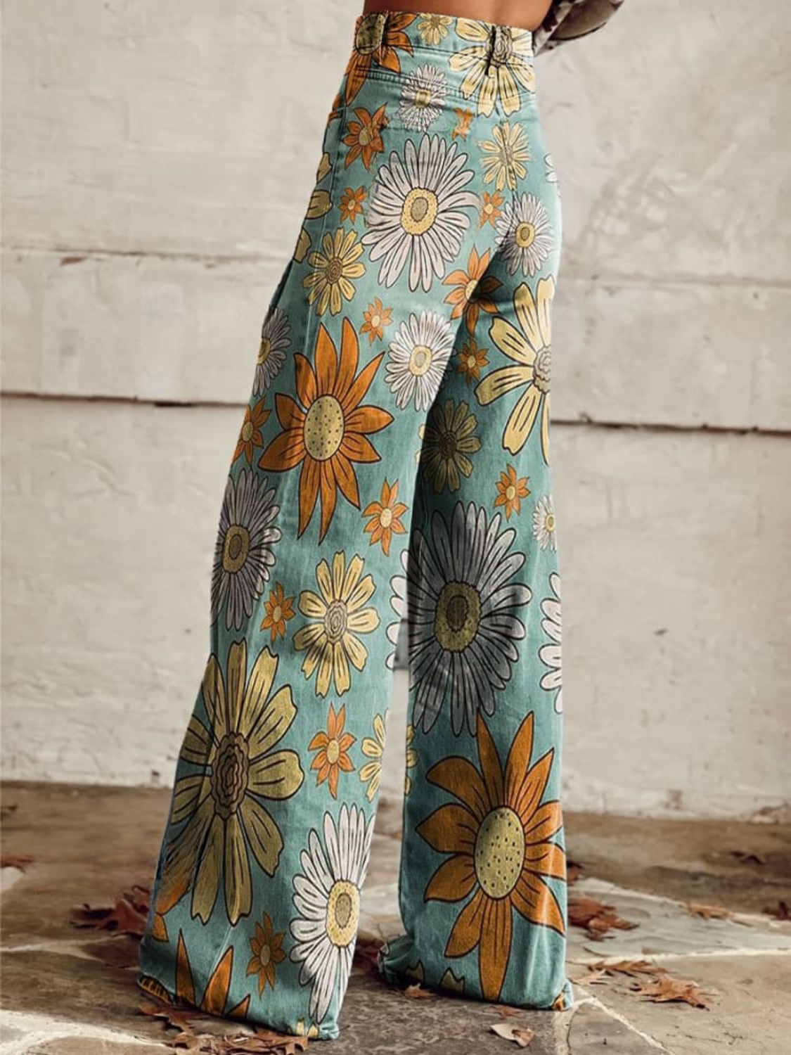 Pantaloni in denim boho con stampa floreale