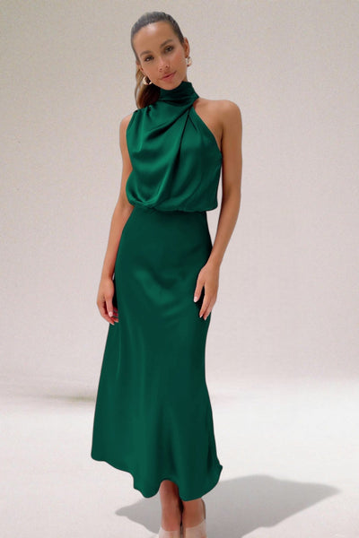 Abito con scollo a V in raso glamour