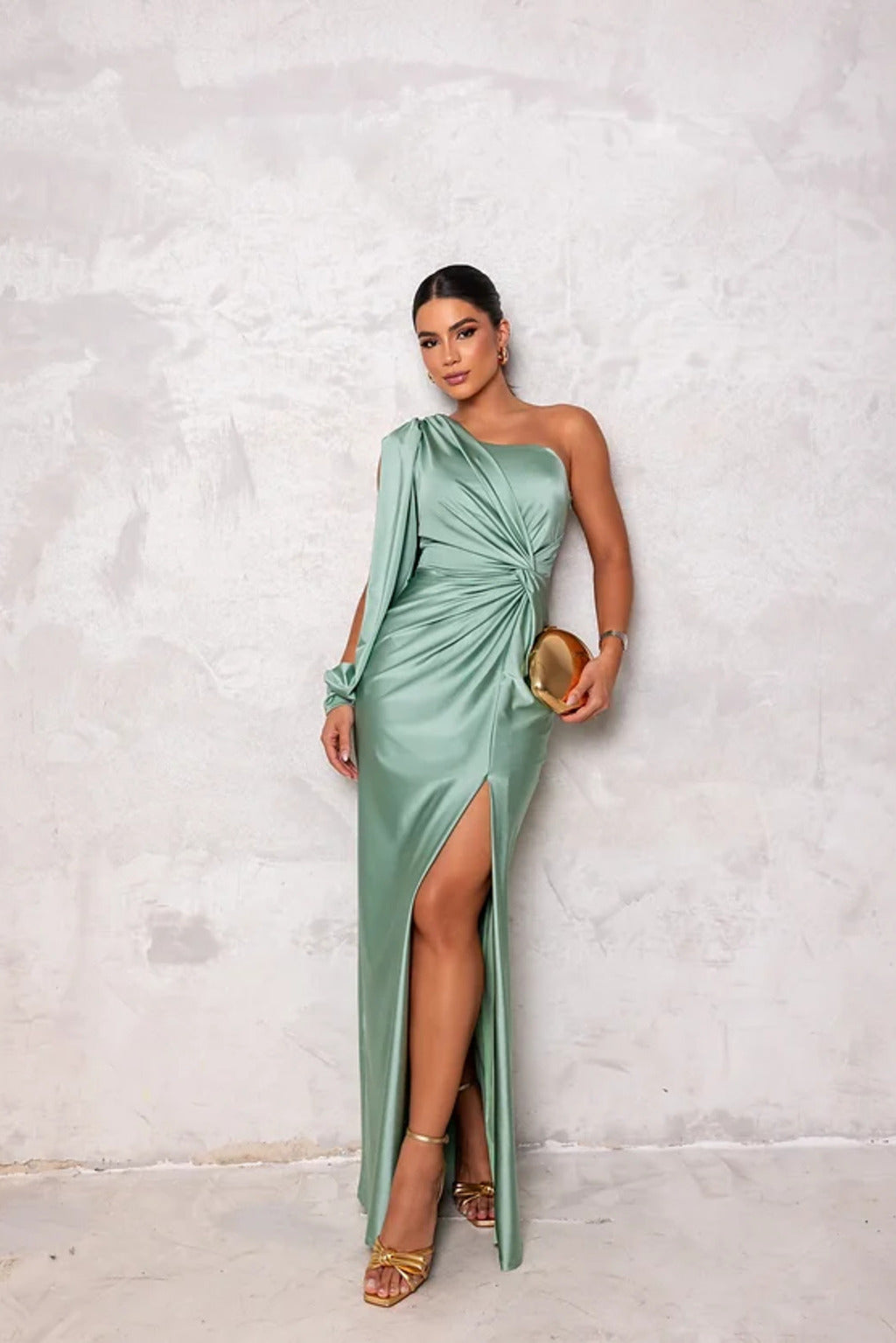 Abito elegante con silhouette