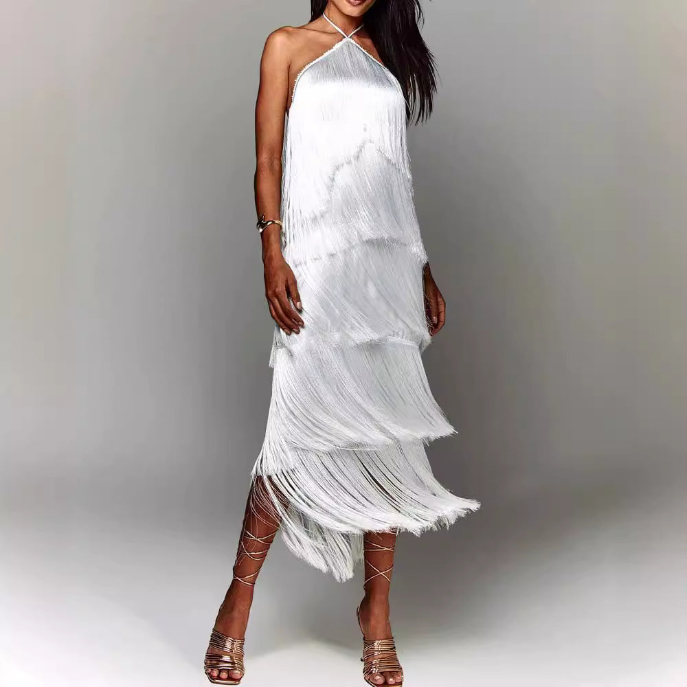 Elegante abito con nappe