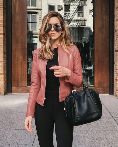 Giacca in pelle alla moda