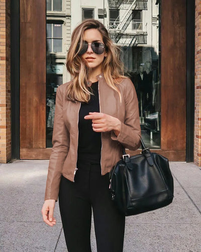 Giacca in pelle alla moda